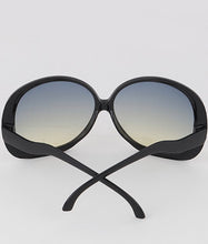 Load image into Gallery viewer, Oversized Round Sunglasses
