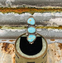 Load image into Gallery viewer, 3 Stone Turquoise Ring
