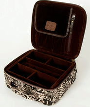 Load image into Gallery viewer, Snake Print Jewelry Case
